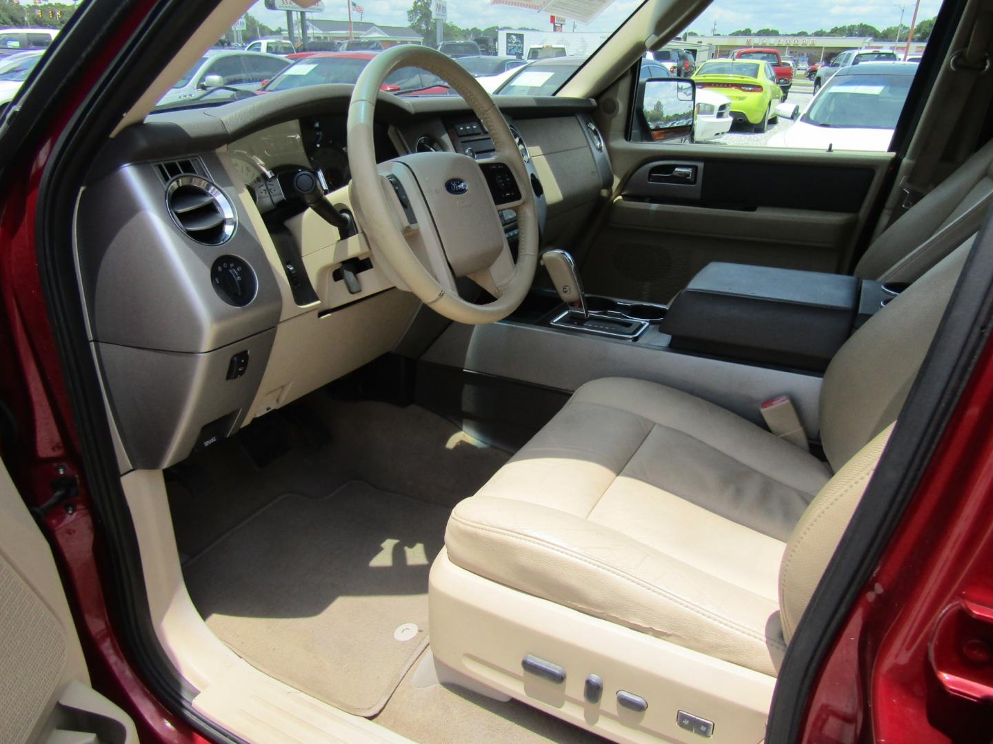 2013 Red /Tan Ford Expedition King Ranch 2WD (1FMJU1H50DE) with an 5.4L V8 SOHC 16V FFV engine, Automatic transmission, located at 15016 S Hwy 231, Midland City, AL, 36350, (334) 983-3001, 31.306210, -85.495277 - Photo#3